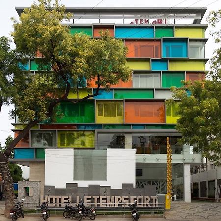 Hotel Le Temps Fort Tiruchirappalli Extérieur photo