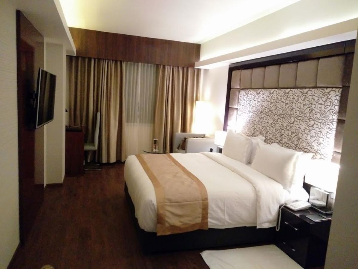 Hotel Le Temps Fort Tiruchirappalli Extérieur photo