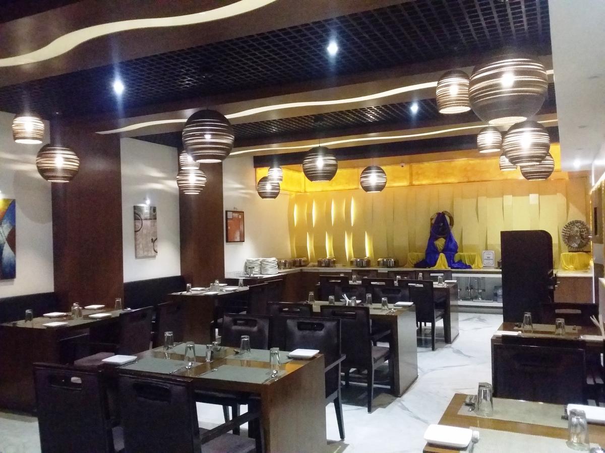 Hotel Le Temps Fort Tiruchirappalli Extérieur photo