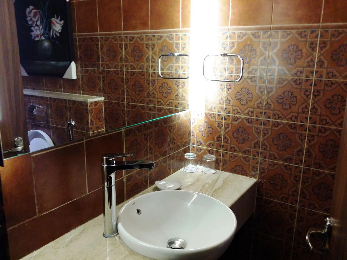 Hotel Le Temps Fort Tiruchirappalli Extérieur photo